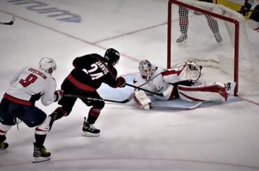 Seth Jarvis Pots His Second Of The Game For The 3-2 Lead Late In The Middle Frame