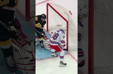 Bruins 10 STRAIGHT WINS vs Rangers #nhlbruins