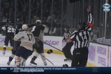 Drew Stafford vs Brayden McNabb Oct 23, 2014