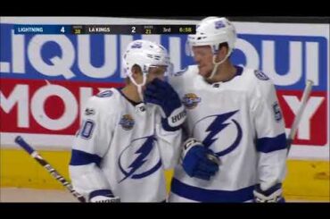 Vladislav Namestnikov hammers in loose puck and scores (9 nov 2017)