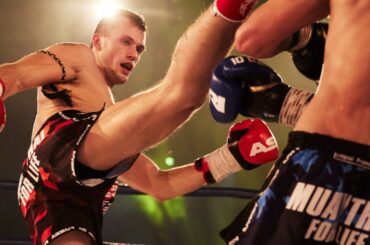 Jonathan Larsson VS Anders Kalbakk Bøhler: Muay Thai For Life 1.0