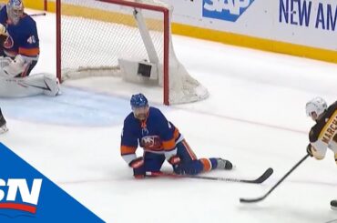 Brad Marchand Buries Power Play Goal Past Semyon Varlamov