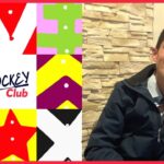 🎬 HUGH GRANT ou JEAN DUJARDIN ? Le #JockeyClub de Felix de Giles