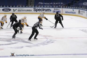 Mark Borowiecki vs Patrick Maroon Jan 30, 2021