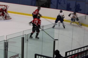 Cédric Desruisseaux se fait voler un but