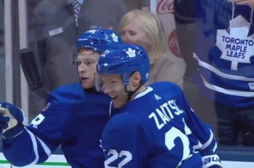 Connor Brown 1st Goal of the Season! 10/09/17 (Chicago Blackhawks vs Toronto Maple Leafs)