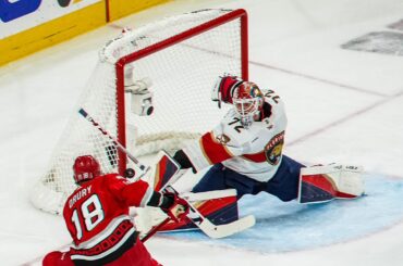 Bobrovsky makes 63 SAVES in 4OT victory! 👏