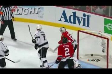 Jeff Carter nets a hat trick @ Blackhawks