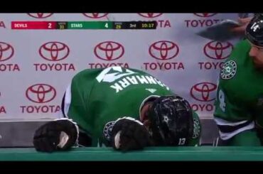 Alex Radulov helps Janmark to score a goal for Stars (2018)