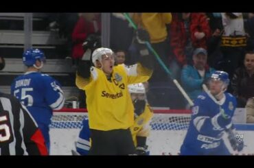 Morozov cuts DYN lead