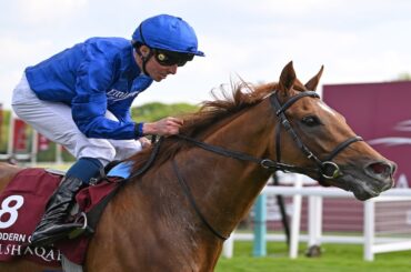 Wow! MODERN GAMES shows a dazzling turn of foot to win the Lockinge Stakes - Racing TV
