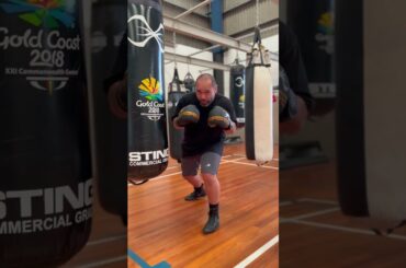 How to Improve your Double Hooks - PeekaBoo style #boxingtraining #peekaboo #boxingtechnique