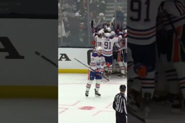 Zach Hyman’s Game 4 OT Celebration!🔥(Edmonton Oilers vs LA Kings)