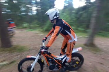 "Följa John" med Axel Andersson, en av Sveriges bästa 125:a åkare