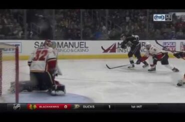 Trevor Lewis Scores on Jon Gillies | Kings Tied with Flames 1-1