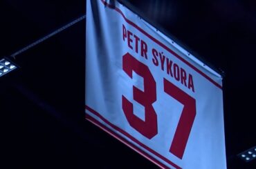 #37 vystoupala ke stropu. Vyrazilo mi to dech, děkuje Sýkora