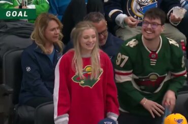 Klingberg fires wrister for goal