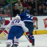 Kasperi Kapanen beats Lindgren on breakaway