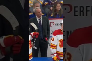 Walker Duehr GOAL!! #nhl #nhlhighlights #calgaryflames #shorts