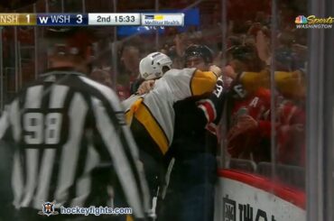 Mark Borowiecki vs Tom Wilson Dec 29, 2021