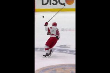 Necas Gets Hit Into Isles Bench, Punches Nelson 😳