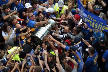 Winning STL: The Blues Stanley Cup parade 4 years ago was a true family experience