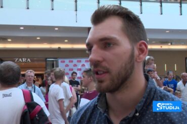 Zemgus Girgensons: Šobrīd aģents ar ''Sabres'' komandu cenšas vienoties