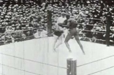 Jack Johnson vs. Tommy Burns (1908) | Championship Fight