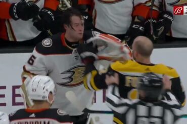 John Gibson Goes After Nick Foligno During TV Timeout