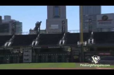 Sidney Crosby Hits a Home Run at PNC Park