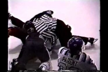 Éric Meloche vs  Peter Valenta LHJMQ 13 01 92