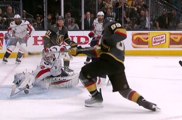 Braden Holtby saves game with miraculous stop