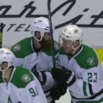 Esa Lindell scores 16 seconds into the game