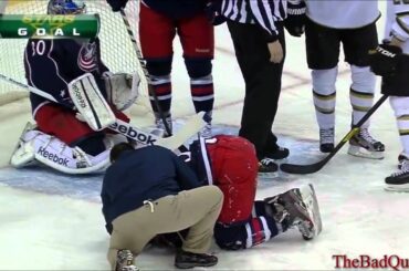 Methot assists with his face on Goligoski's goal