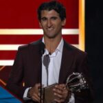 Kraken's Matty Beniers Wins The 2022-23 Calder Memorial Trophy