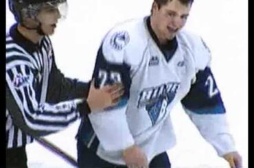 Ryan Nugent-Hopkins vs Lukas Sutter Jan 1, 2011