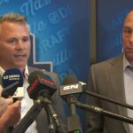 🎙 Conférence de presse du Canadien concernant l'échange amenant Alex Newhook à Montréal! 🔵⚪️🔴