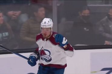 Валерий Ничушкин забивает в меньшинстве / Valeri Nichushkin Rips Shot For Shorthanded Goal