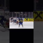 Rasmus Sandin Hipcheck! #rasmussandin #hockeyvm #trekronor #vmguld