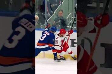 Yard sale ON the Island 🏒