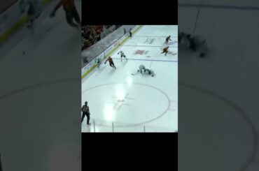 Justin Holl trips defence partner Mark Giordano🫢 (2022) #shorts #leafs #hockey