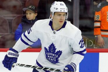 James van Riemsdyk excited to return to Flyers organization