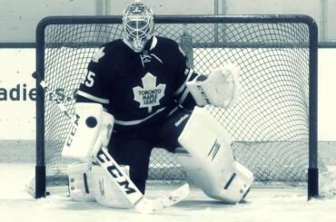 Jonathan Bernier talks about joining the Leafs and his Retro Flex gear