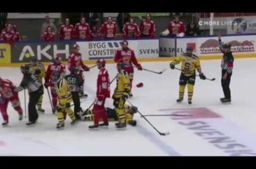 Marcus Bohman blir överfallen liggandes på isen