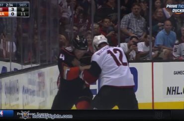 Brad Richardson vs Cam Fowler Oct 14, 2015