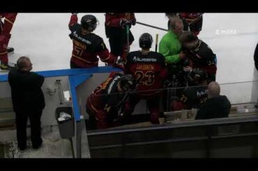 Niko Ervastin kova taklaus Jani Nymaniin