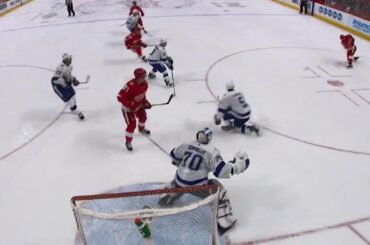 Lightning's Girardi knocked out by slap shot