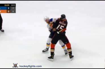 Kyle Clifford vs Ryan Getzlaf Jan 30, 2021