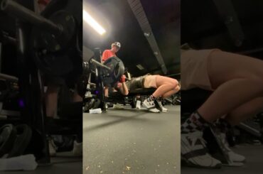 Bench PR 105kgs/231lbs. At 81kg/178.2lbs BW. #explore #sigma #shorts #youtubeshorts #viral