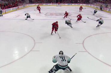 Andrei Svechnikov steals a puck from Kraken's defender and scores (15 dec 2022)